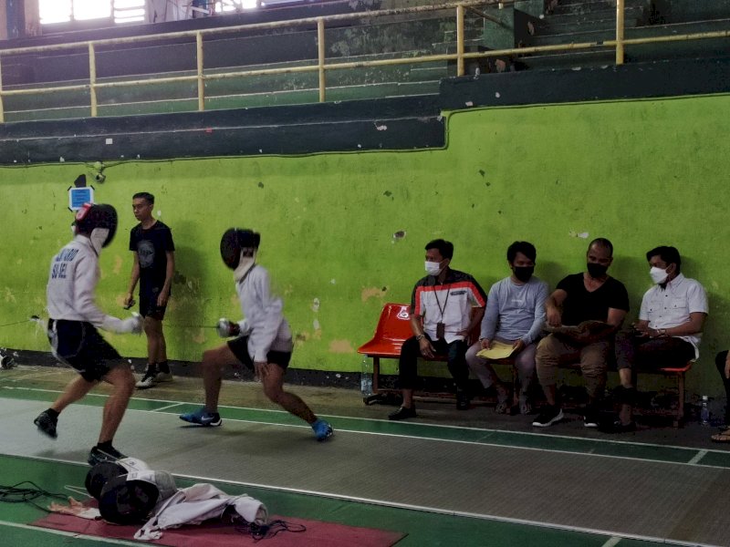 Firman Pagarra Minta Atlet Anggar Berikan yang Terbaik untuk Sulsel di PON Papua