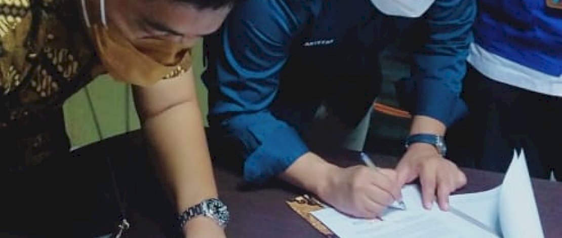 Dinas Pemuda dan Olahraga (Dispora) Sulsel telah melakukan penandatanganan kontrak dengan PT Artefak Arkindo, selaku konsultan manajemen konstruksi untuk proyek pembangunan Stadion Mattoanging.