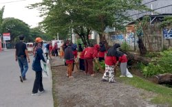 World Clean Up Day, Warga Kecamatan Tallo Bersih-Bersih Lorong dan Drainase
