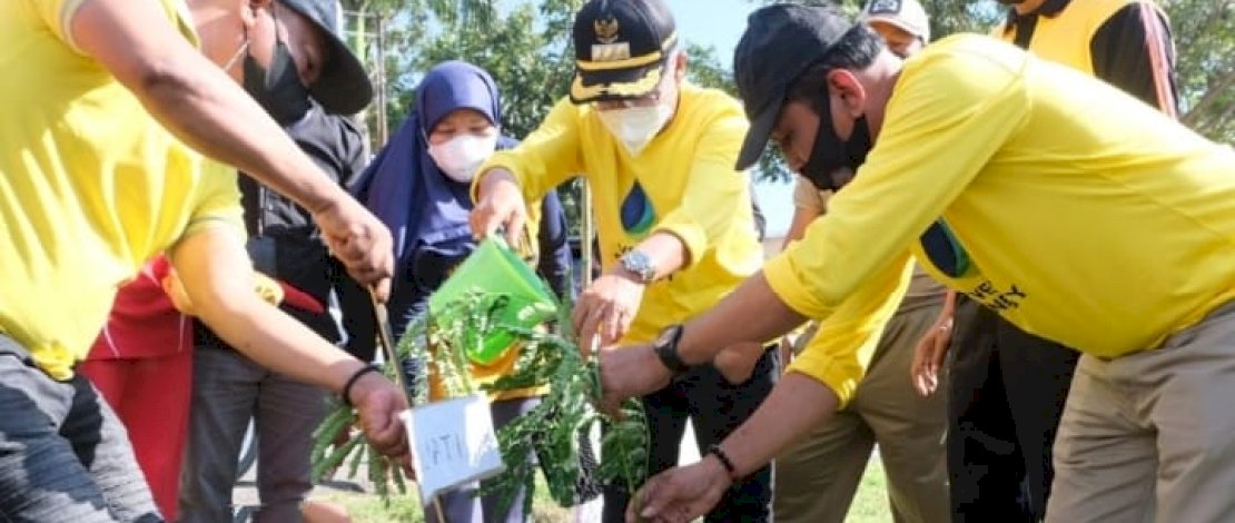 World Cleanup Day, 20 Ribu Orang di Jeneponto Ikut Aksi Bersih-bersih dan Pilah Sampah