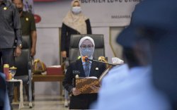 Ini Pesan Bupati Lutra Untuk Kepala Desa Yang Baru Dilantik