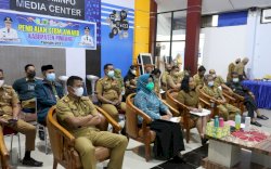 Kadis Kesehatan dan Kadis Bina Marga Cipta Karya dan Tata Ruang Pinrang Ikuti STMB Award