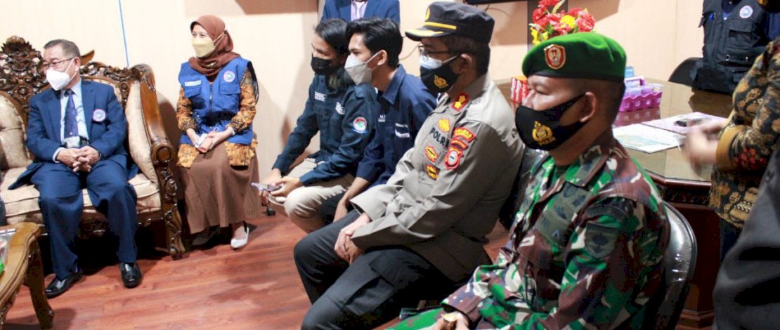 Suasana pembukaan vaksinasi massal di UMPAR, Rabu (22/9/2021).