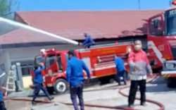 Kebakaran di Gedung Perawatan RSKD Dadi Makassar, ODGJ Buru-buru Diungsikan