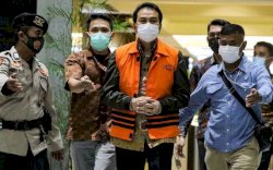 Jadi Tersangka KPK, Ketua Umum Partai Golkar akan Umumkan Pengganti Azis Syamsuddin Selasa Sore