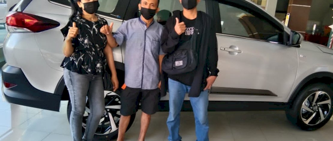 Heboh Pria di Makassar Beli Mobil Seharga Rp 271 Juta Pakai Uang Koin