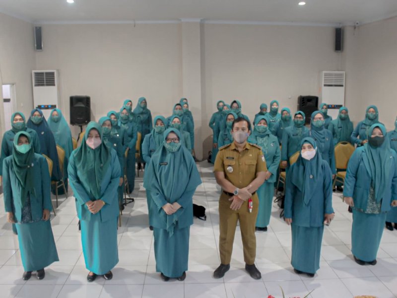 Ketua TP PKK Kecamatan Tamalanrea Lantik 28 Orang Pengurus Baru, Ini Harapan Muhammad Rheza 