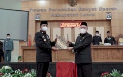 10 Fraksi DPRD Setujui Rancangan Perubahan APBD Kabupaten Luwu T.A 2021 Ditetapkan Menjadi Perda 