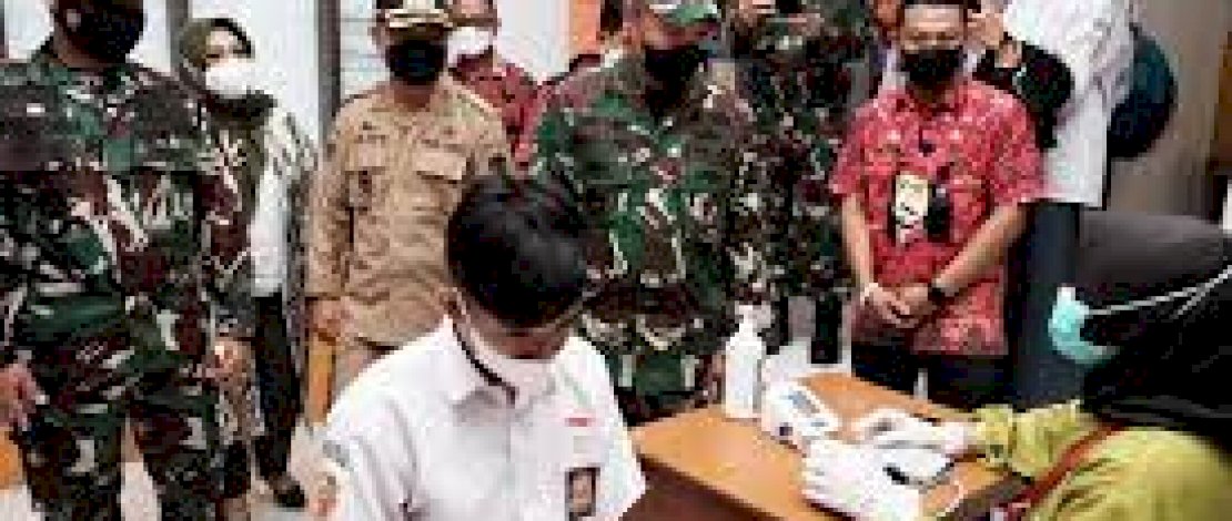 Pemkab Gowa Bersama Kodim 1409 Vaksin 5.250 Pelajar di Tujuh Lokasi