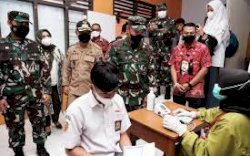 Pemkab Gowa Bersama Kodim 1409 Vaksin 5.250 Pelajar di Tujuh Lokasi
