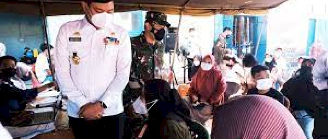 Genjot Capaian Vaksinasi, Pemkab Gowa-Kodim 1409 Gowa Sasar Pedagang Pasar
