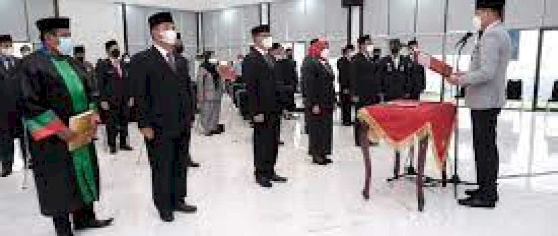 Lantik Direksi Perusda, Adnan Minta Genjot Potensi Peningkatan PAD