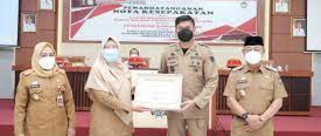 Kabupaten Gowa Terima Anugerah Parahita Ekapraya 2020 Kategori Madya