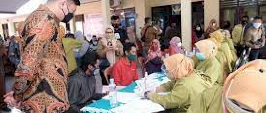 Bupati dan Wakil Bupati Gowa Tinjau Vaksinasi Massal di Wilayah Dataran Tinggi