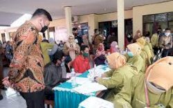Bupati dan Wakil Bupati Gowa Tinjau Vaksinasi Massal di Wilayah Dataran Tinggi