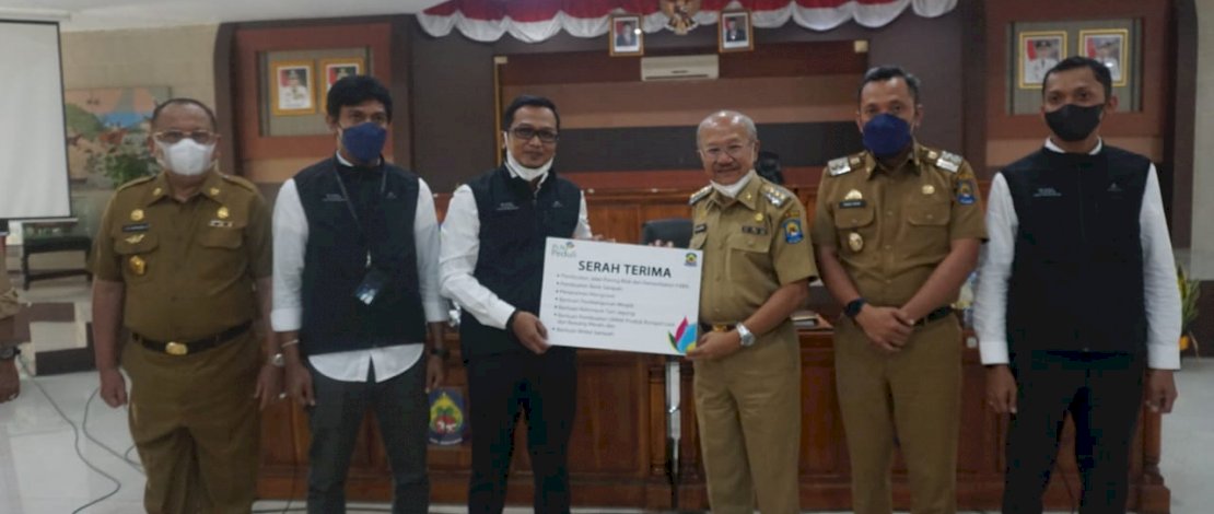 Bupati Jeneponto Terima Bantuan CSR PLN Peduli UPK Punagaya 