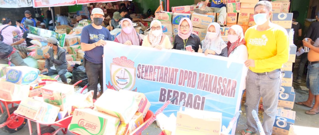 Sekretariat DPRD Makassar Bantu Korban Kebakaran di Kampung Lepping