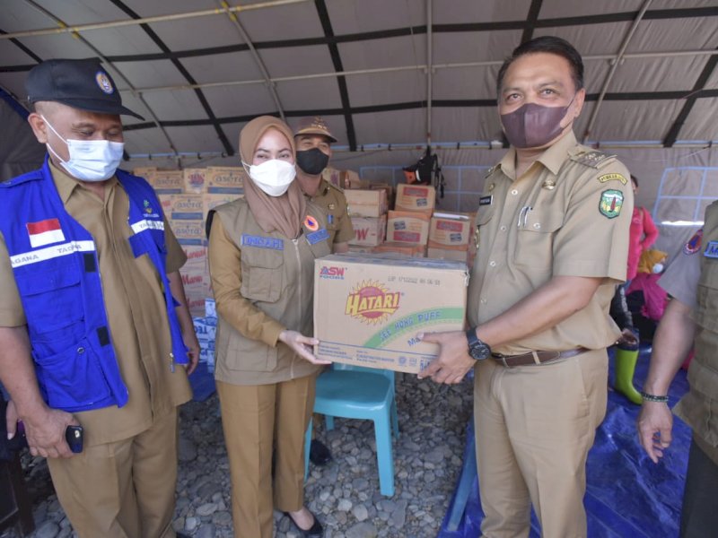 Bantu Korban Banjir, Bupati Luwu Utara Bawa Dapur Umum plus Personil ke Walmas 