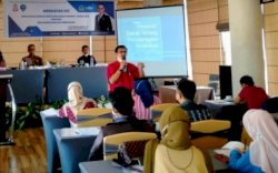 Hadirkan Humas UNM, Anggota DPRD Makassar Ray Suryadi Arsyad Gelar Sosper Penyelenggaraan Pendidikan