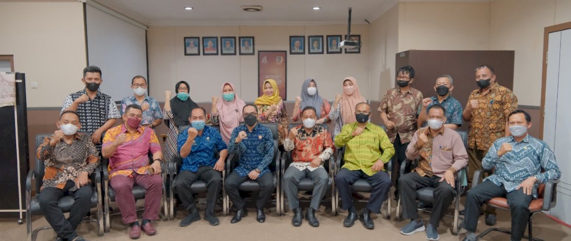 Sekretariat DPRD Makassar Gelar Acara Lepas Sambut Pejabat Struktural