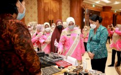 Fokus Penguatan Pemberdayaan Masyarakat, Indira Yusuf Ismail Sharing Bersama Ketua TP PKK Badung