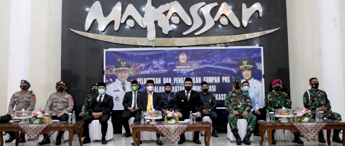 Suasana pelantikan pejabat administrator Pemkot Makassar.