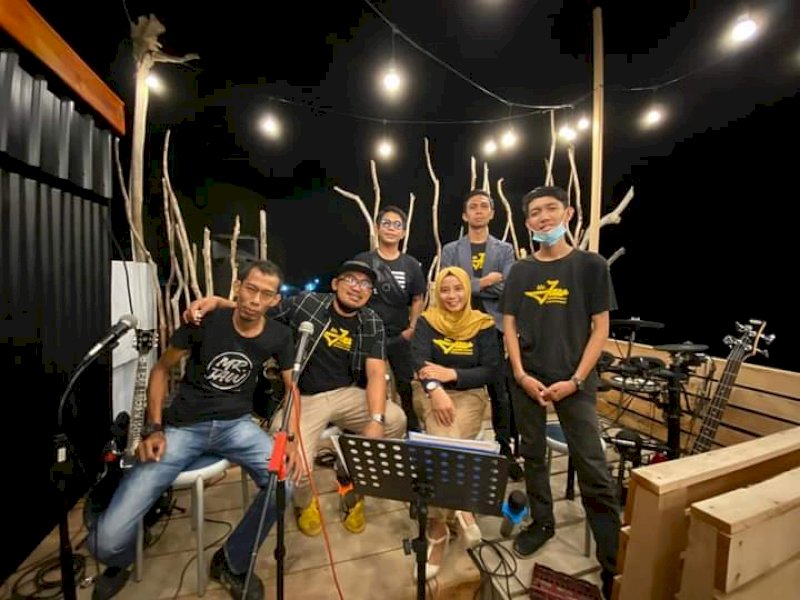 Begini Cara Kelompok Musisi di Selayar Hibur Masyarakat Saat Pandemi