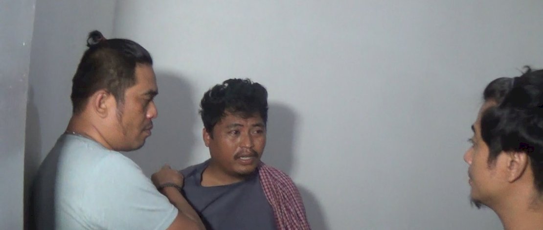 Penangkapan terduga pelaku pembakar kampus Unanda 2 Palopo.