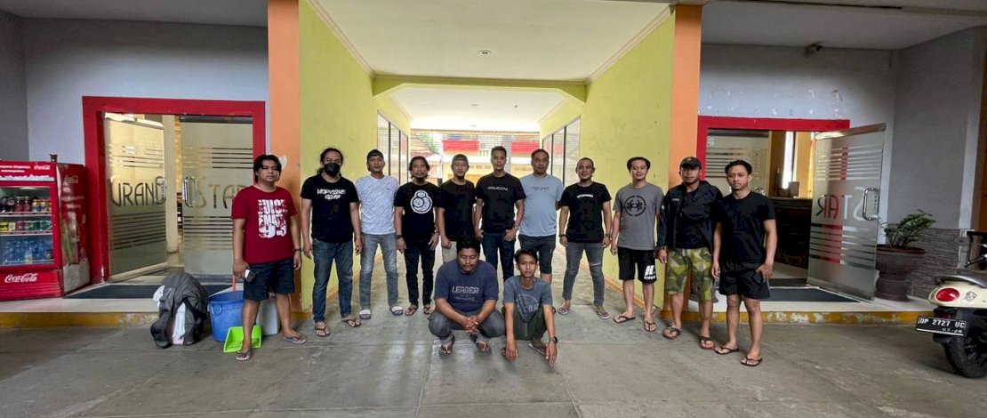 Penangkapan terduga pelaku pembakar kampus Unanda 2 Palopo.