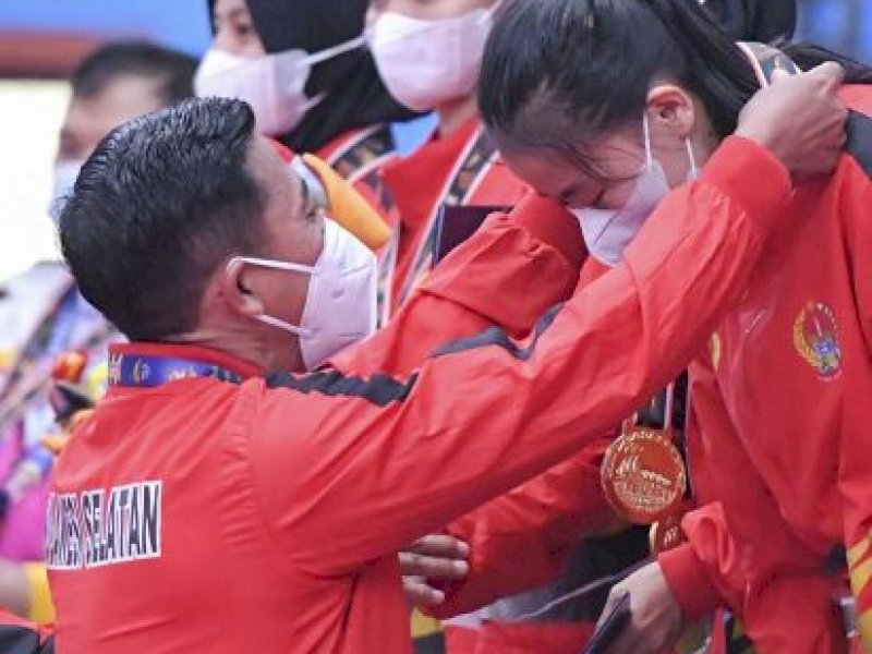 Kawinkan Medali Emas, Tim Takraw Sulsel Juara Umum PON Papua 