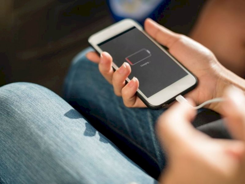 Awas! Ini 10 Aplikasi  Paling Menguras Baterai di Smartphone Android