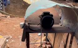 "Tolong!!!" Buruh Harian Lepas di Makassar Ini Tak Bernyawa Dipangku Istri