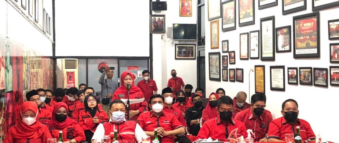 DPD Partai Demokrasi Indonesia Perjuangan (PDIP) Provinsi Sulawesi Selatan (Sulsel) menggelar pendidikan kader tingkat pratama perempuan dan milenial secara virtual dan tatap muka di Sekretariat PDIP Sulsel, Selasa (12/10/2021).