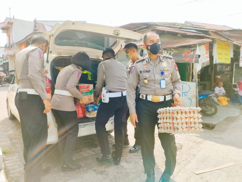 Ditlantas Polda Sulsel Peduli Yatim Piatu