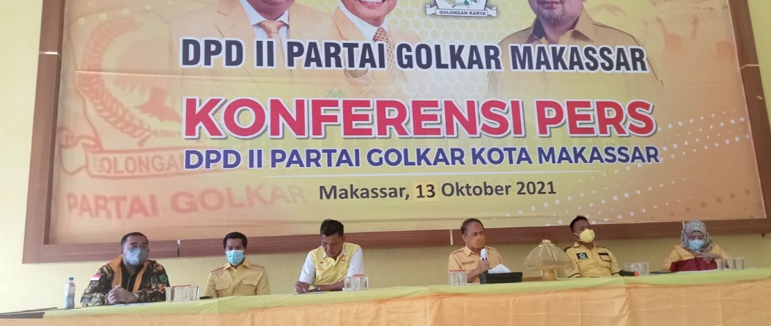Konferensi pers Pengurus Golkar DPD II Makassar, Rabu (13/10/2021).