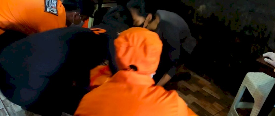 Pengunjung warkop meninggal.