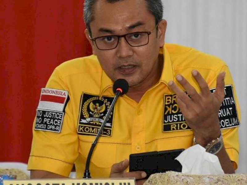 Angkat Citra Batalyon C Pelopor  Di Mata Masyarakat, Kinerja Danyon Brimob Bone Dapat Apresiasi Dari Anggota DPR RI Andi Rio