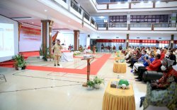 Wali Kota Danny Dampingi Menhan RI Prabowo Subianto Beri Kuliah Umum Mahasiswa UKI Toraja