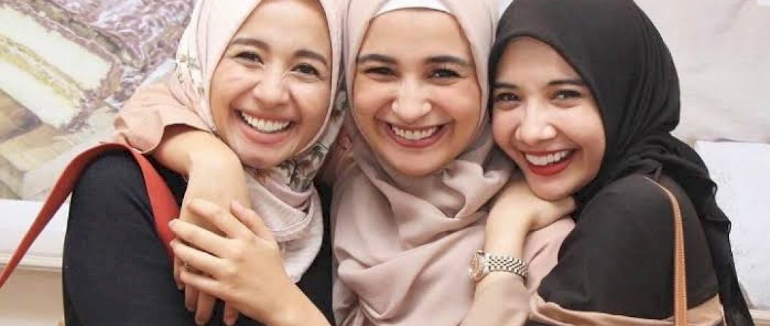 Ini Tips Pertemanan Awet Ala Laudya Cynthia Bella