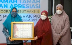 56 Ribu Sehari Capaian Vaksinasi PKK Sulsel, Andi Sudirman: Kekuatan Ibu-ibu Menggerakan Warga