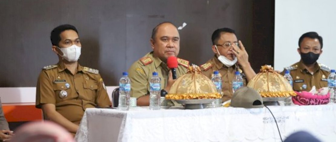 Camat Makassar, Alamsyah Sahabuddin hadiri rakor program Makassar Recover, (31/8/21). Camat Makassar, Alamsyah Sahabuddin hadiri rakor program Makassar Recover, (31/8/21).