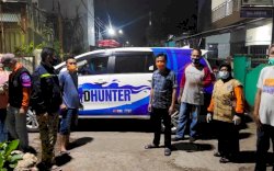 Tak Pandang Waktu, Camat Makassar Gerak Cepat Pantau Warga Barana yang Terpapar Covid-19  