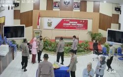 Zoom Error, Kapolres Nunukan Hajar Anak Buah