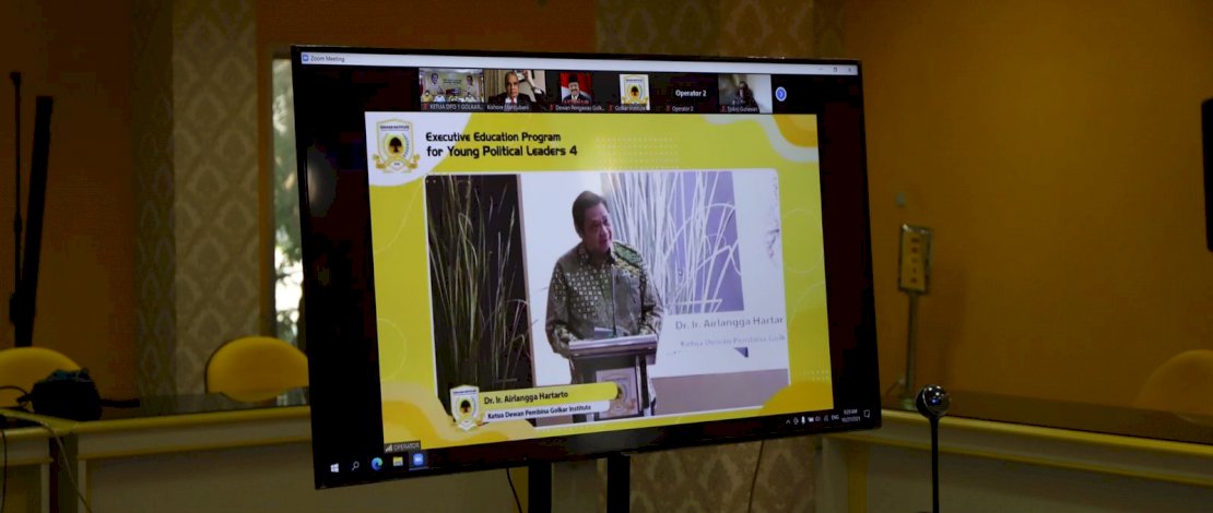 Pengurus Partai Golkar Sulsel mengikuti Kuliah Umum Golkar Institute. IST