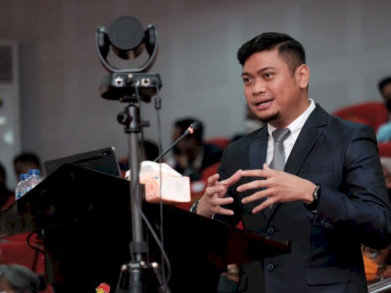 Kaji Aturan Perseorangan di Pilkada, Bupati Adnan Raih Gelar Doktor dengan IPK 4,00 