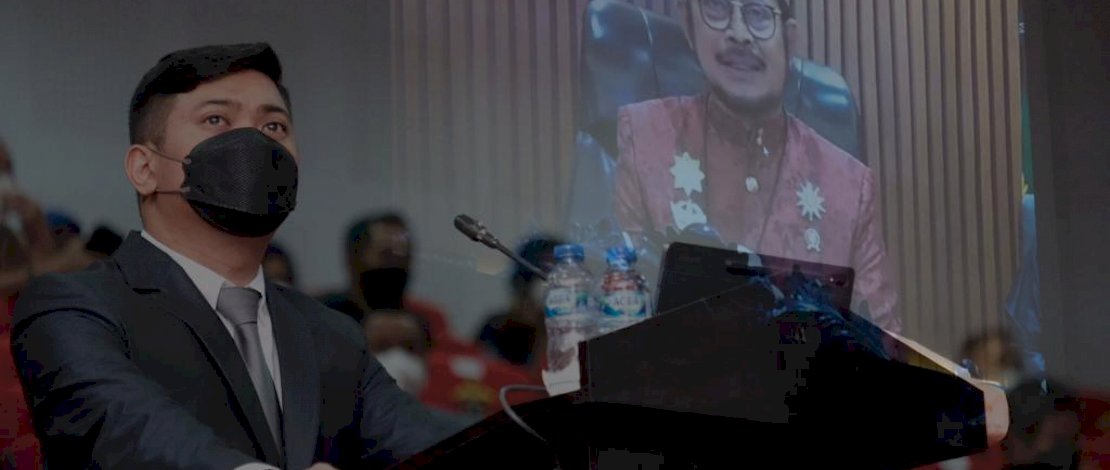 Kaji Aturan Perseorangan di Pilkada, Bupati Adnan Raih Gelar Doktor dengan IPK 4,00 