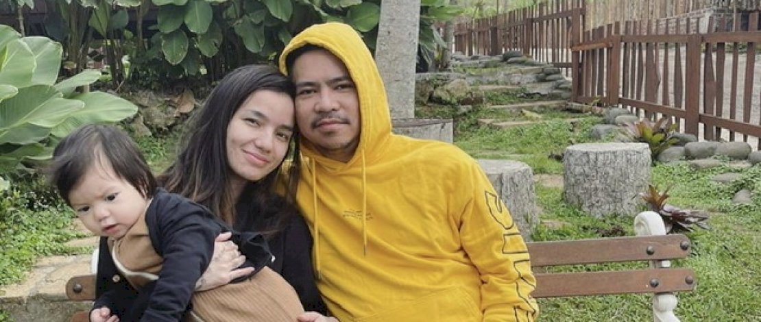 Sheila Marcia dan keluarganya.