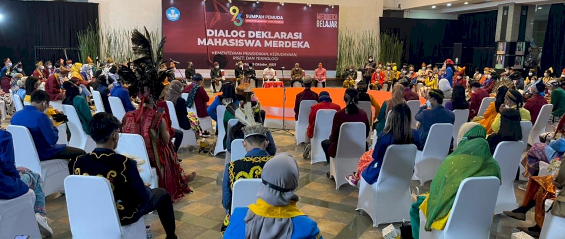 Sri Mariyati R. Nani saat menghadiri peringatan Hari Sumpah Pemuda di Kemenristek Dikti Jakarta.