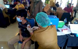 Dari Total Penduduk 1,1 Juta, 888.808 Warga Makassar Sudah Divaksin