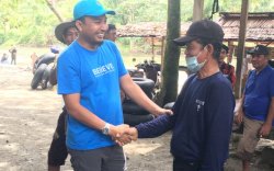 Bersahabat Puluhan Tahun, Kades Salekoe Doakan Andi Rahim Kelak Pimpin Lutra